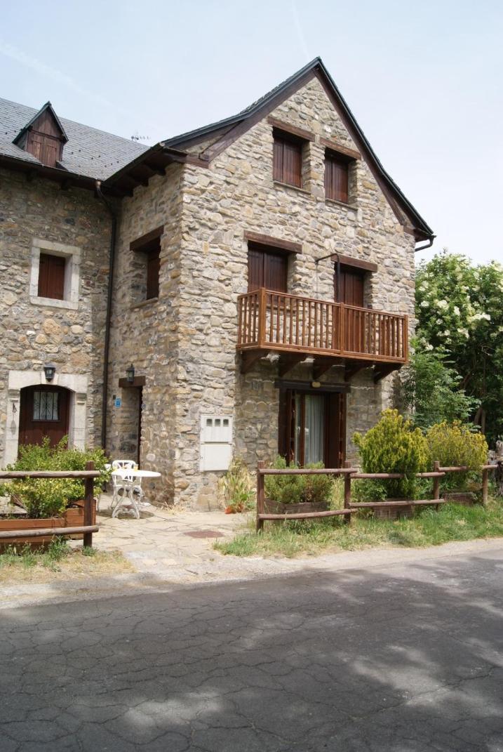 Cuniacha Villa Piedrafita de Jaca Kültér fotó